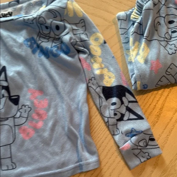 Blue Kids Pajama Set with Character Print 💜 - Picture 6 of 7